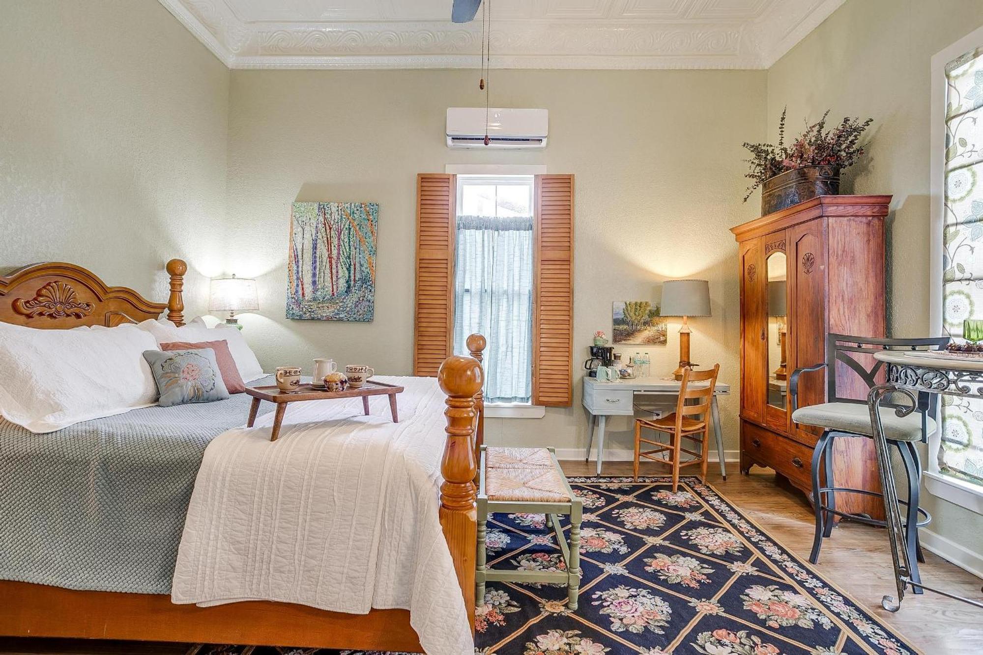 The Gallery House Boutique Hotel Stephenville Esterno foto
