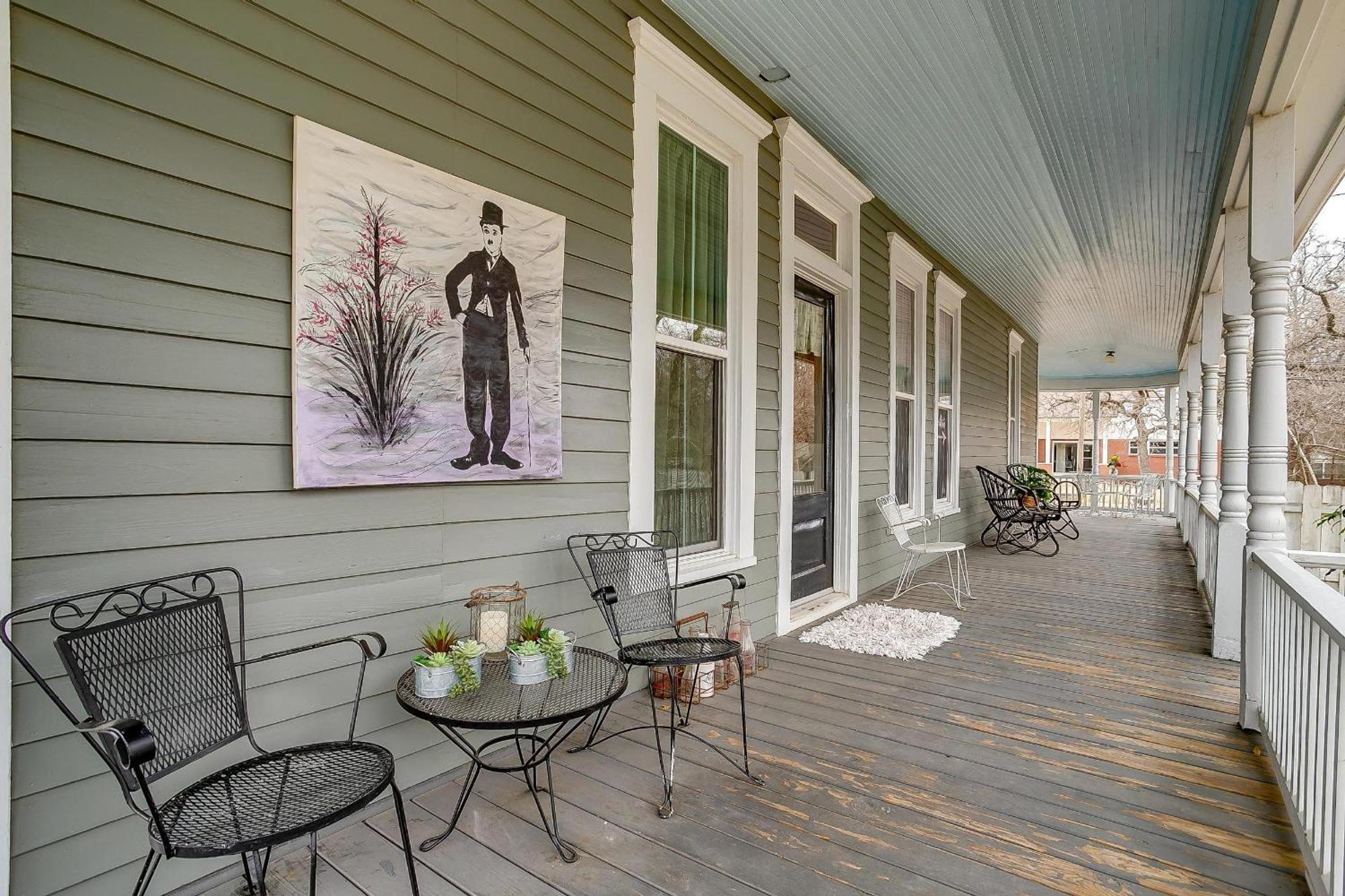 The Gallery House Boutique Hotel Stephenville Esterno foto